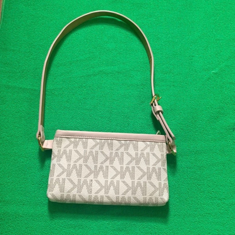 Michael Kors Fanny pack